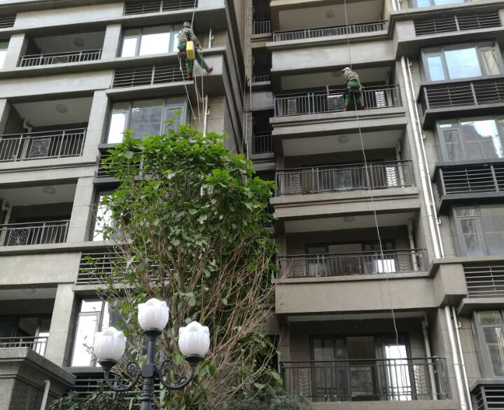 外墙清洗